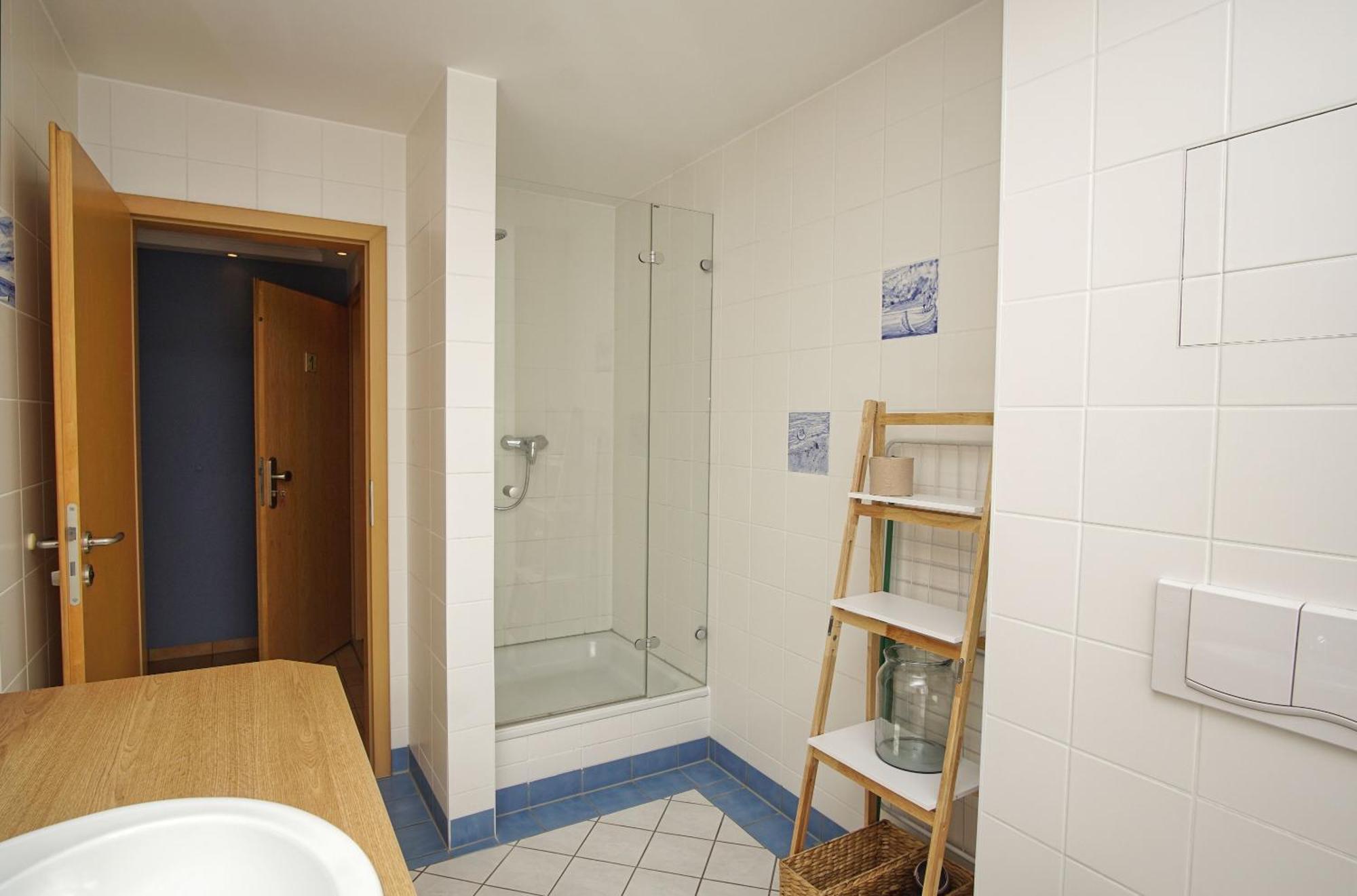 Ferienwohnung Mit Traumhaftem Meerblick - Haus Am Meer Fewo 01 Lohme Extérieur photo