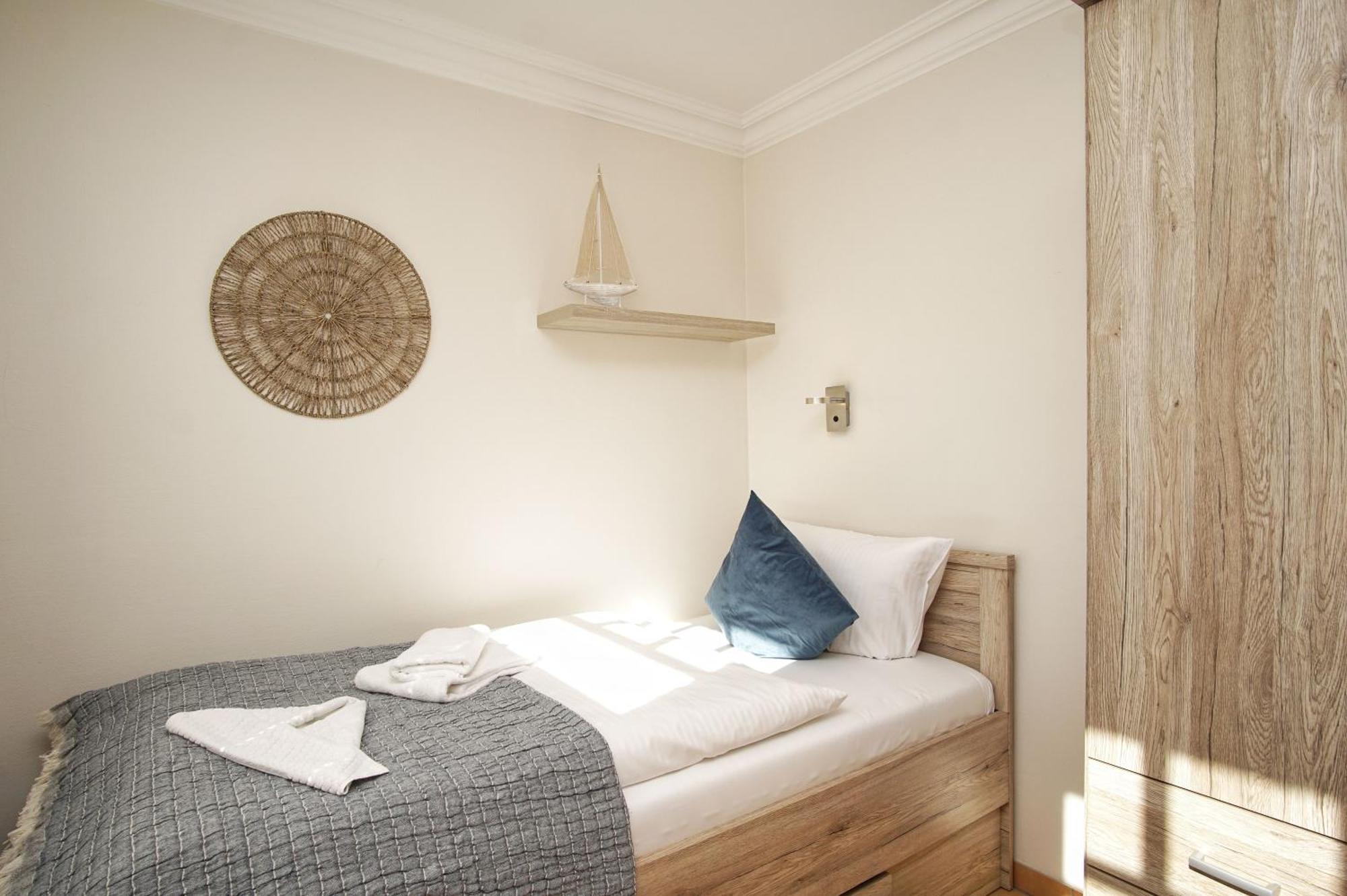 Ferienwohnung Mit Traumhaftem Meerblick - Haus Am Meer Fewo 01 Lohme Extérieur photo