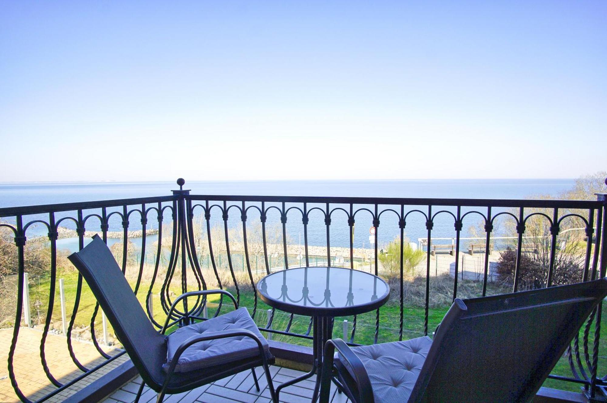 Ferienwohnung Mit Traumhaftem Meerblick - Haus Am Meer Fewo 01 Lohme Extérieur photo