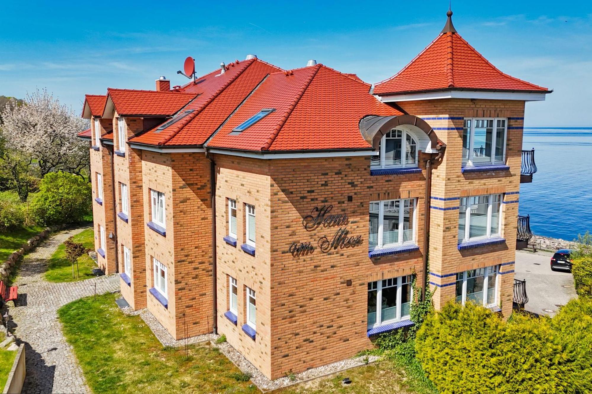 Ferienwohnung Mit Traumhaftem Meerblick - Haus Am Meer Fewo 01 Lohme Extérieur photo