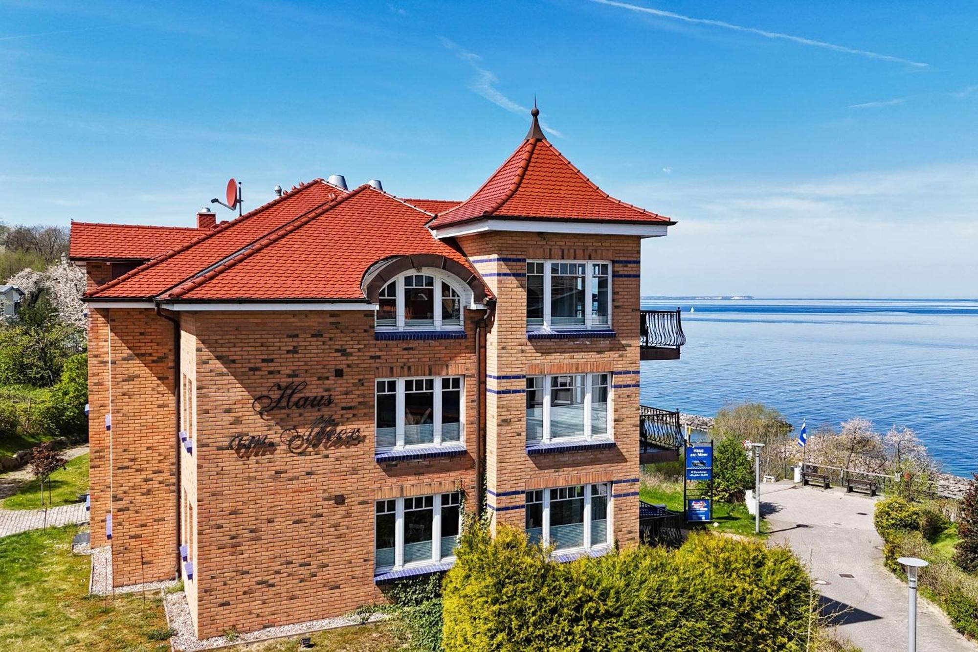 Ferienwohnung Mit Traumhaftem Meerblick - Haus Am Meer Fewo 01 Lohme Extérieur photo